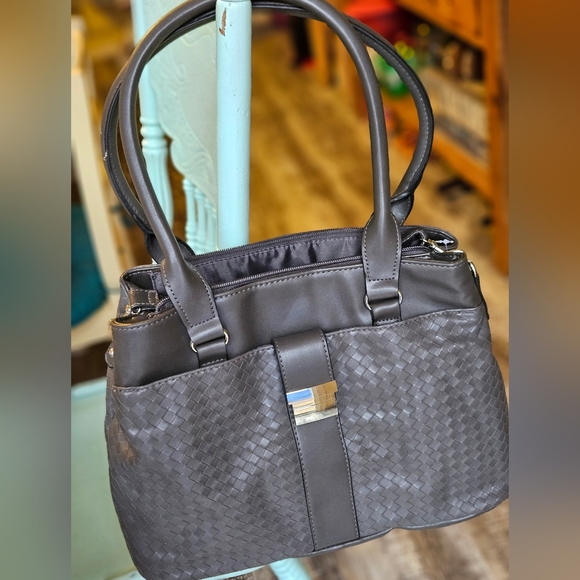 New pewter color purse - Picture 7 of 7